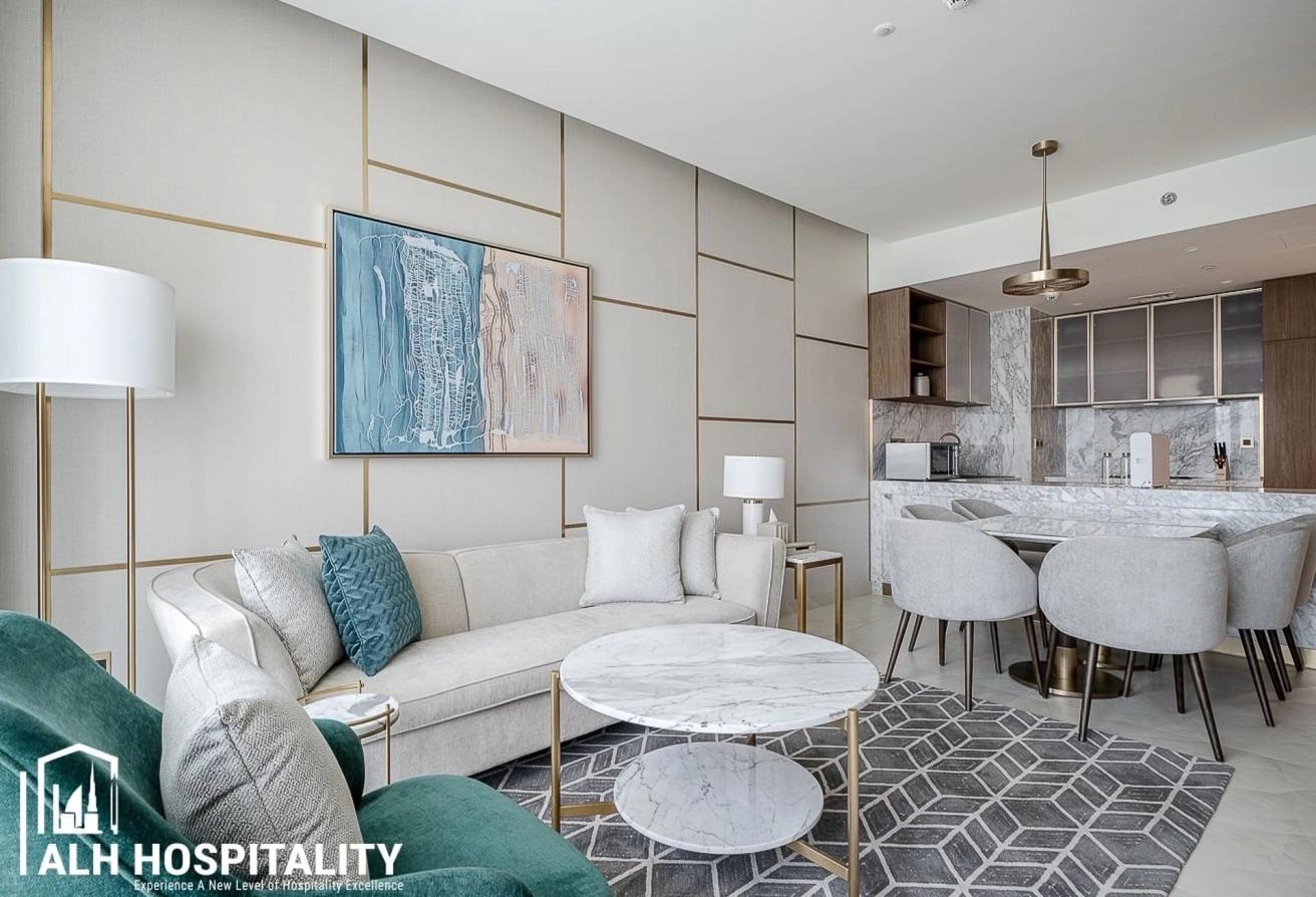 Unparalleled 3 beds | Canal and Burj Khalifa View photo 4
