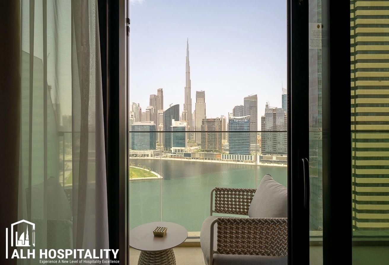 Unparalleled 3 beds | Canal and Burj Khalifa View photo 19