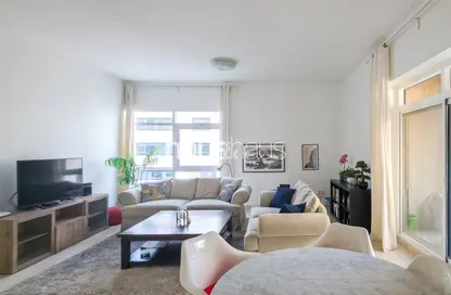 شقة - 2 غرف نوم - 2 حمامات للايجار في الجاز 1 - الجاز - جرينز - دبي