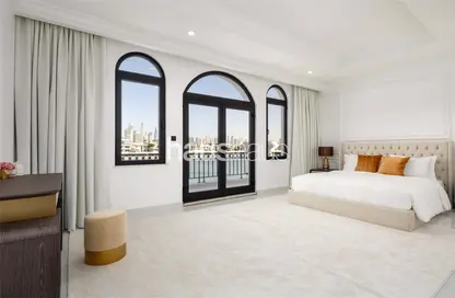 Villa - 5 Bedrooms for rent in Garden Homes Frond M - Garden Homes - Palm Jumeirah - Dubai