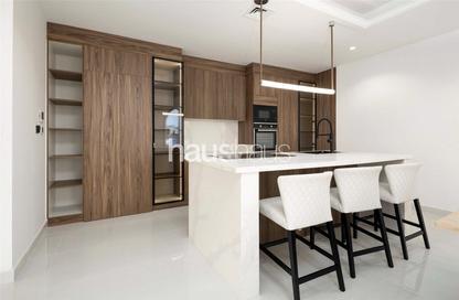Villa - 5 Bedrooms - 6 Bathrooms for rent in Garden Homes Frond M - Garden Homes - Palm Jumeirah - Dubai