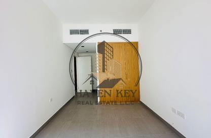 Apartment - 1 - 2 for rent in Al Mamsha - Muwaileh - Sharjah