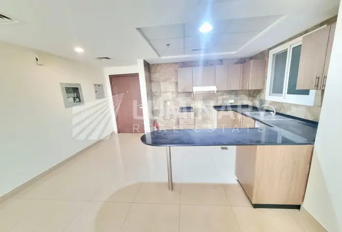 156233408 - Property Image 3