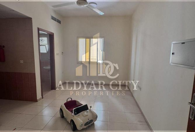 85745831 - Property Image 3