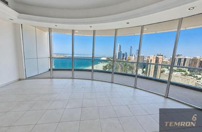 Duplex - 3 - 5 for rent in Bel Ghailam Tower - Corniche Road - Abu Dhabi