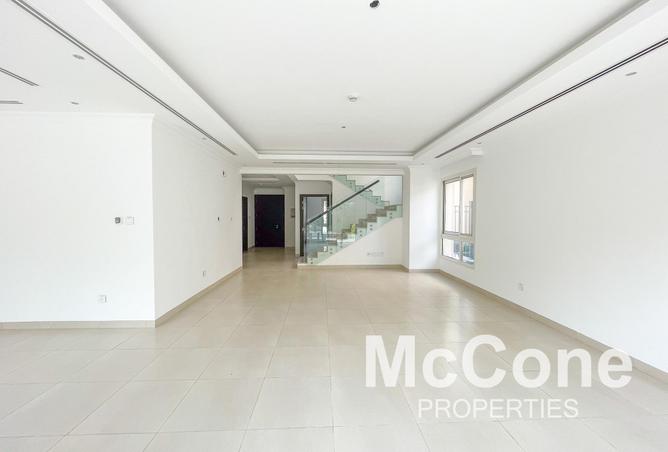62881182 - Property Image 3