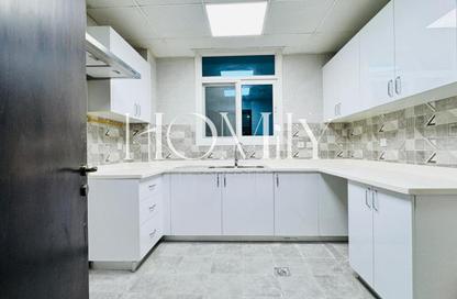 Apartment - 2 - 3 for rent in Leerbach Palace Tower - Arjan - Dubai