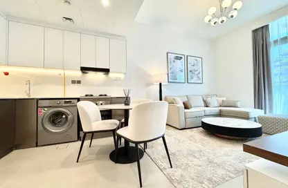 Apartment - 2 Bedrooms - 2 Bathrooms for rent in Boutiques XII - Al Jaddaf - Dubai