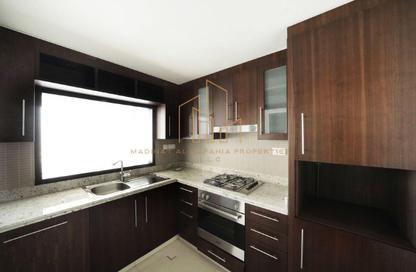 Apartment - 2 Bedrooms - 2 Bathrooms for rent in Boulevard Point - Downtown Dubai - Dubai