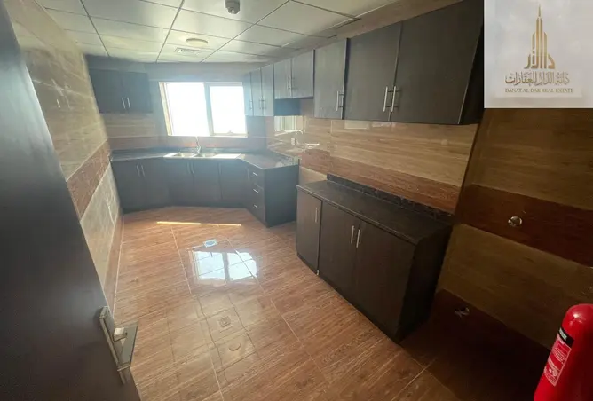 162805151 - Property Image 3