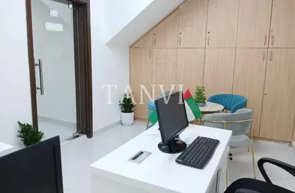 Office Space - 1 Bedroom - 1 Bathroom for rent in Reem Residency - Al Karama - Dubai