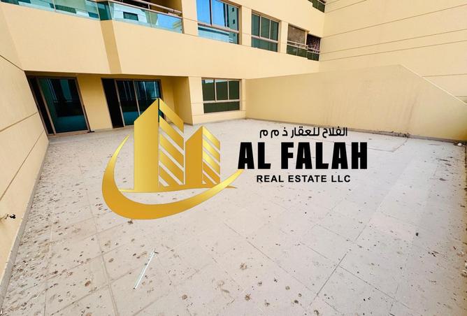 97842041 - Property Main Image