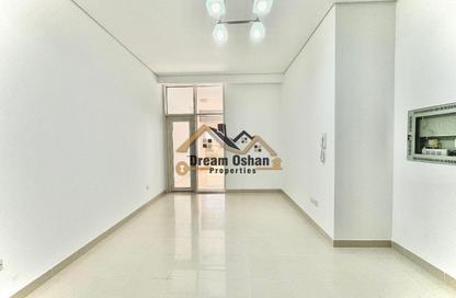 Apartment - Studio - 1 Bathroom for rent in Nova Tower - Dubai Silicon Oasis - Dubai