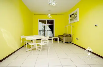 شقة - غرفة نوم - 2 حمامات للبيع في انديجو سبكتروم 2 - إنديجو سبكتروم - المدينة العالمية - دبي