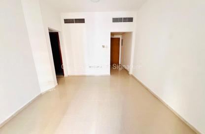 Apartment - 1 - 1 for rent in New Al Taawun Road - Al Taawun - Sharjah Apartment - 1 - 1 for rent in New Al Taawun Road - Al Taawun - Sharjah