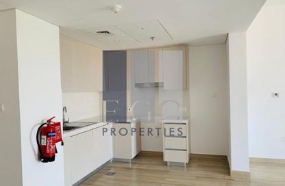 Apartment - 1 Bedroom - 1 Bathroom for sale in Waters Edge - Yas Island - Abu Dhabi Apartment - 1 Bedroom - 1 Bathroom for sale in Waters Edge - Yas Island - Abu Dhabi