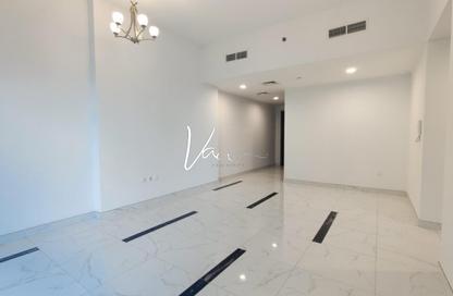 Apartment - 2 Bedrooms - 2 Bathrooms for rent in Rose 10 - District 11 - Jumeirah Village Circle - Dubai