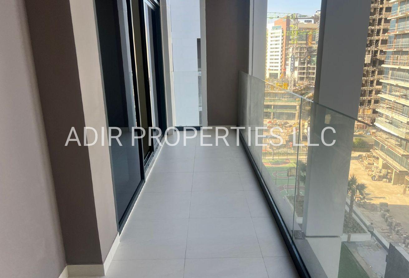 BRAND NEW STUDIO | EXCLUSIVE UNIT | READY TO MOVE photo 9