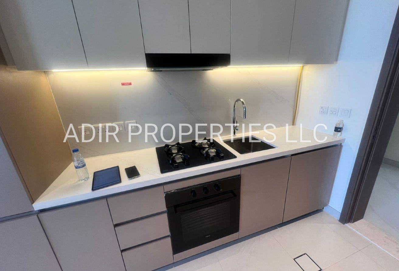 BRAND NEW STUDIO | EXCLUSIVE UNIT | READY TO MOVE photo 7