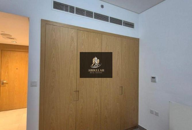 74233494 - Property Image 3