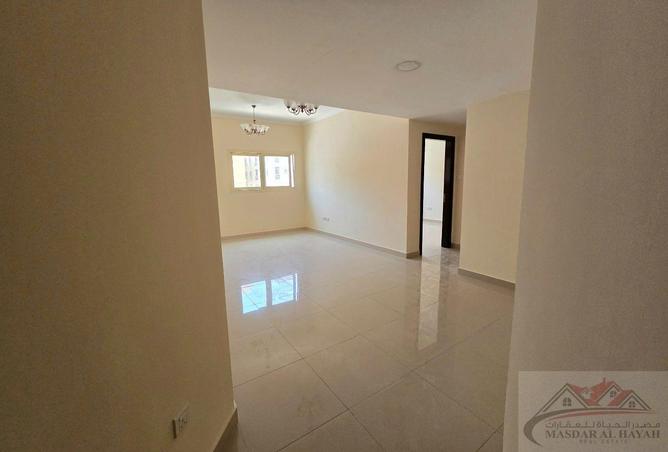 99125306 - Property Image 2