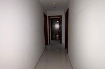Apartment - 2 Bedrooms - 2 Bathrooms for rent in Al Khan Corniche - Al Khan - Sharjah