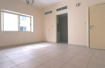 Apartment - Studio - 1 Bathroom for rent in Al Hamriya - Bur Dubai - Dubai