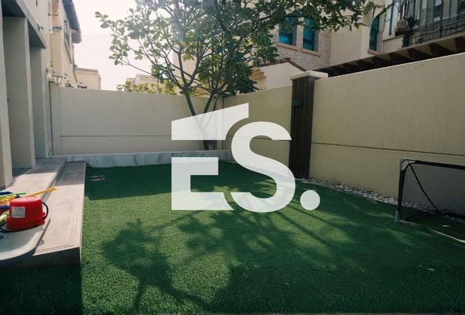 81922390 - Property Main Image