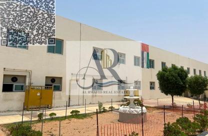 Labor Camp - Studio - 7+ Bathrooms for rent in Al Sajaa S - Al Sajaa - Sharjah Labor Camp - Studio - 7+ Bathrooms for rent in Al Sajaa S - Al Sajaa - Sharjah