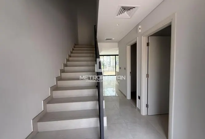 105108162 - Property Image 3