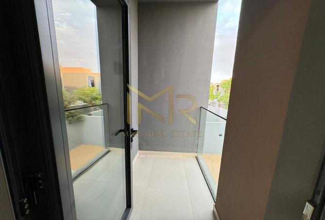 63641807 - صورة العقار 3