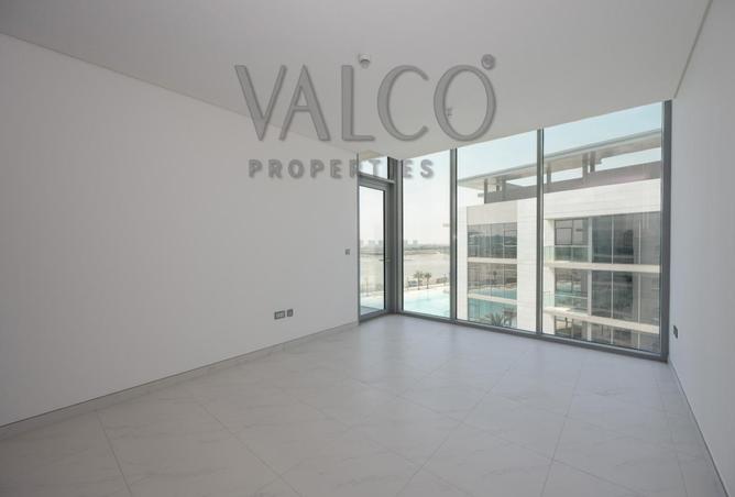 Exclusive | Brand New | Lagoon View photo 3