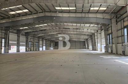 Warehouse - Studio for rent in KIZAD - Al Samha - Abu Dhabi