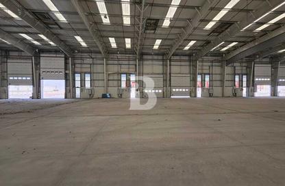 Warehouse - Studio for rent in KIZAD - Al Samha - Abu Dhabi