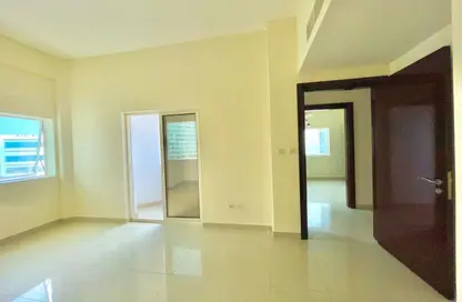 Apartment - 1 Bedroom - 2 Bathrooms for rent in New Dubai Gate 1 - JLT Cluster Q - Jumeirah Lake Towers - Dubai Apartment - 1 Bedroom - 2 Bathrooms for rent in New Dubai Gate 1 - JLT Cluster Q - Jumeirah Lake Towers - Dubai