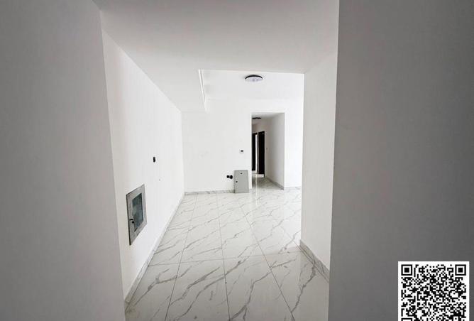 72721335 - Property Image 2