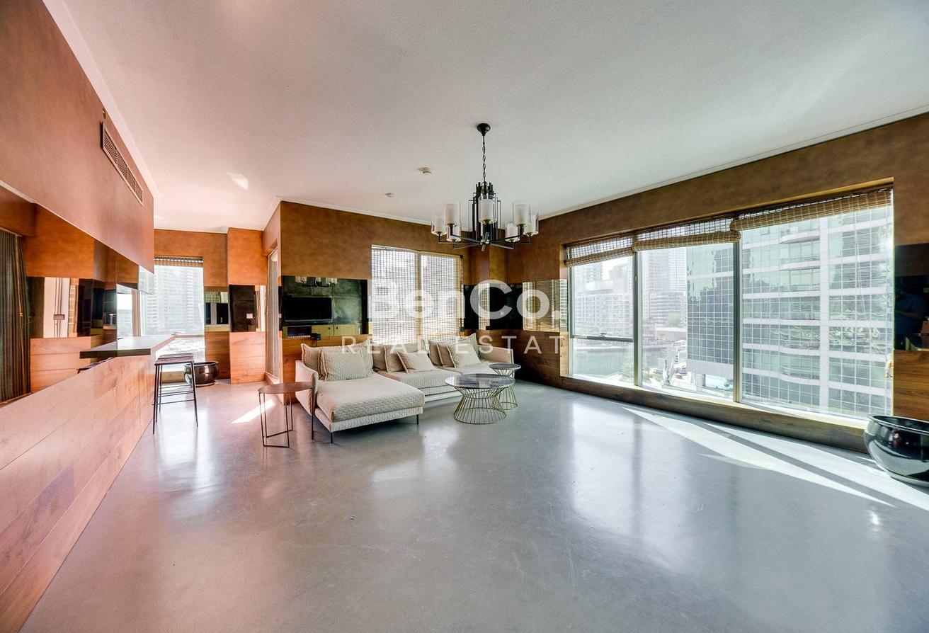 Full Water View | Upgraded | Ready To Move In photo 6
