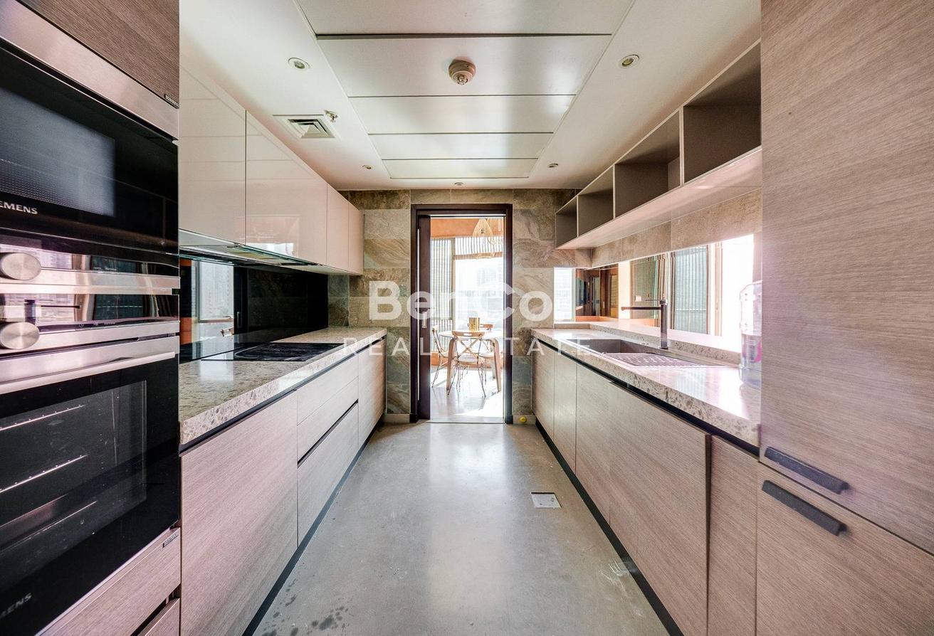 Full Water View | Upgraded | Ready To Move In photo 15
