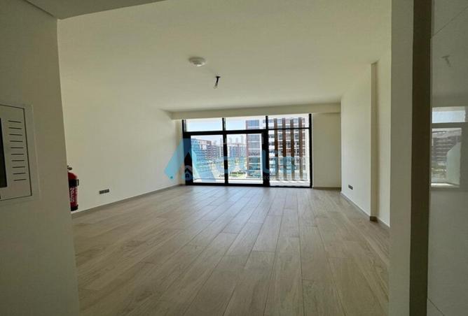 130210864 - Property Image 2