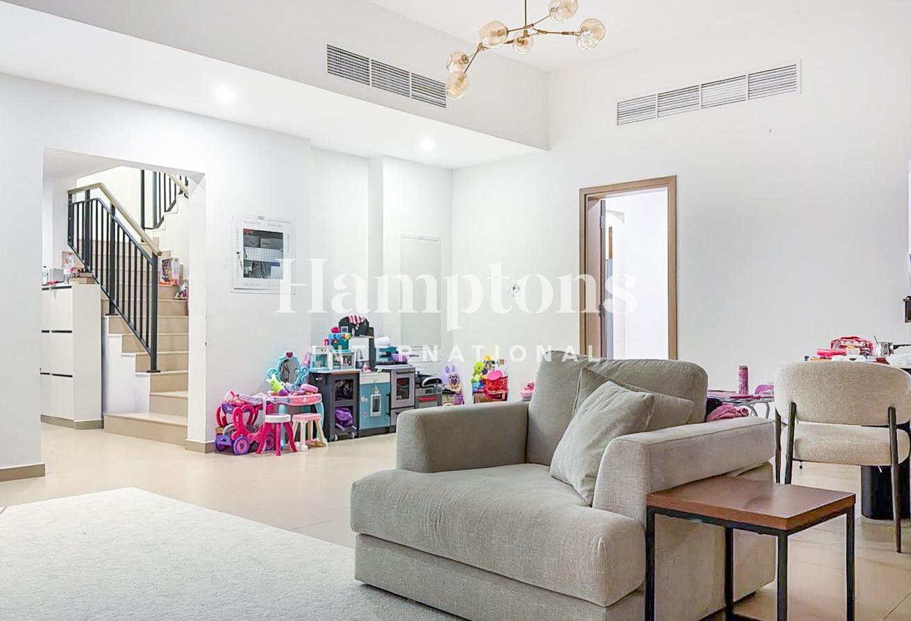 Stand Alone Villa | Huge Layout | La Quinta photo 9