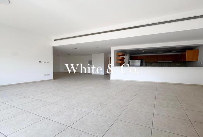 64032066 - صورة العقار 3