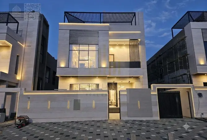 135621507 - Property Image 2