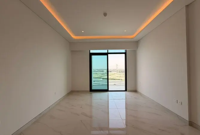 100405943 - Property Image 3