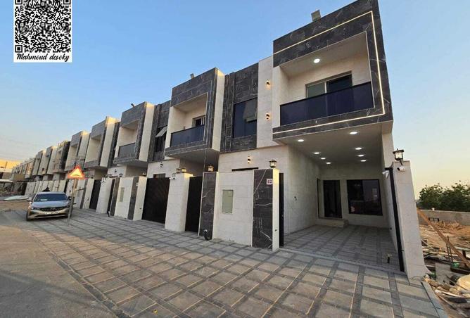 103279590 - Property Image 2