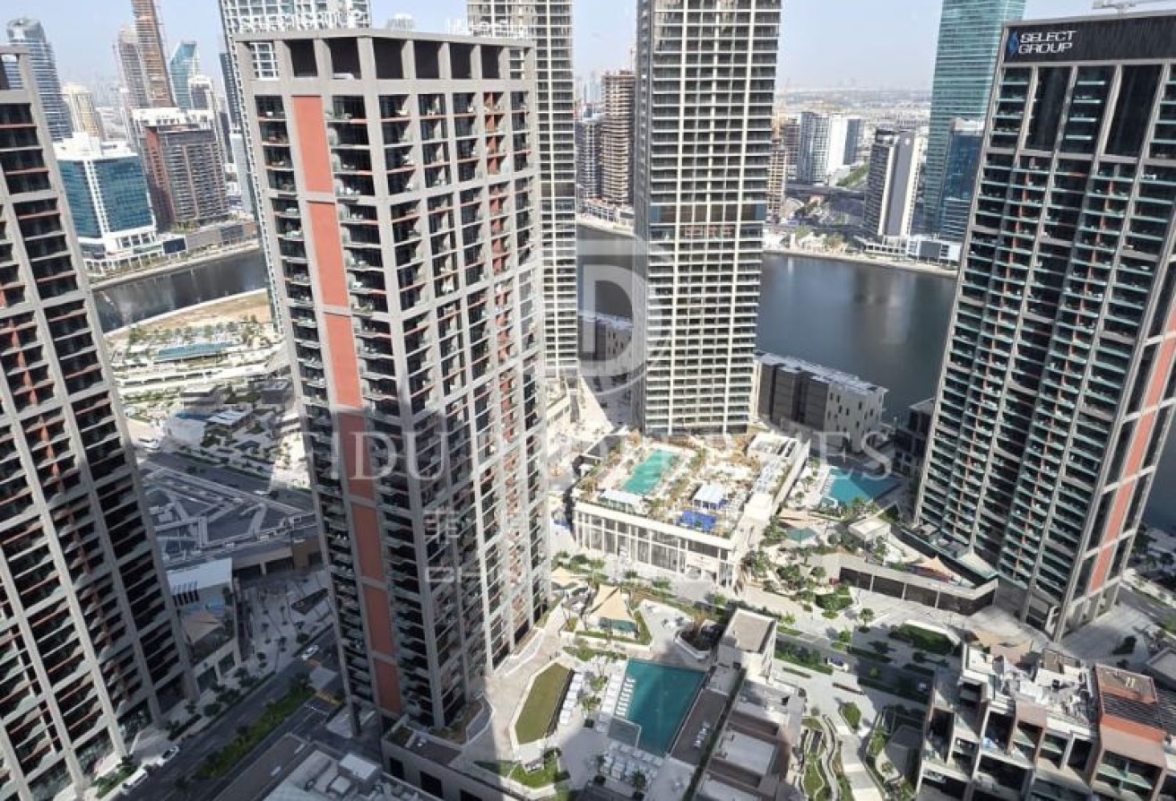 Vacant | Fitted | Negotiable | Canal View