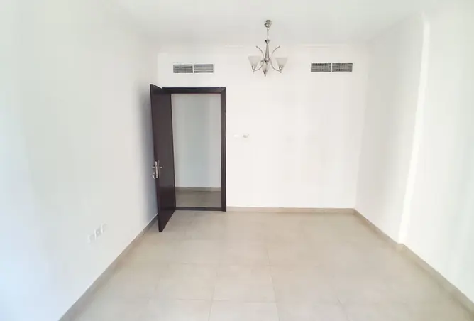 153753436 - Property Image 2