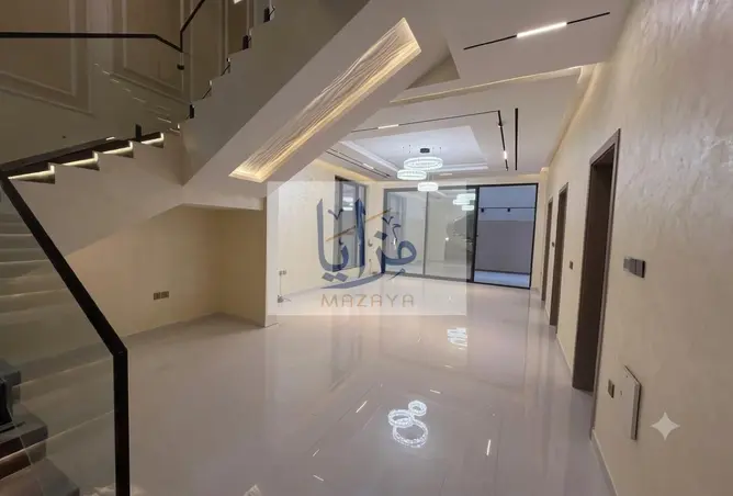146012220 - Property Image 3