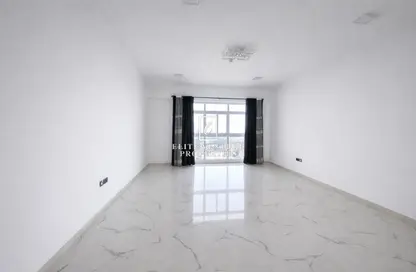 Apartment - Studio - 1 Bathroom for rent in Geepas Tower - Arjan - Dubai