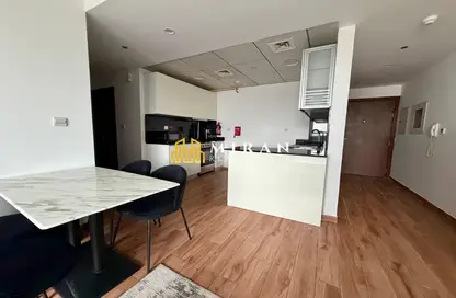 شقة - 2 غرف نوم - 3 حمامات للايجار في ار ام تي ريسيدنز - منطقة 11 - قرية جميرا الدائرية - دبي