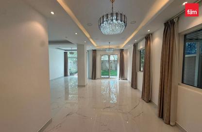 Villa - 2 Bedrooms - 3 Bathrooms for rent in Springs 11 - The Springs - Dubai